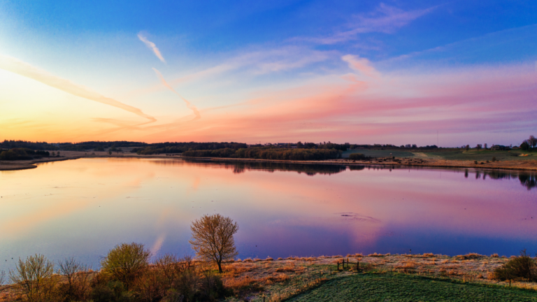 Rynek nieruchomości gruntowych w&nbsp;2026 roku: co&nbsp;napędza popyt, a&nbsp;co&nbsp;go&nbsp;selekcjonuje?
